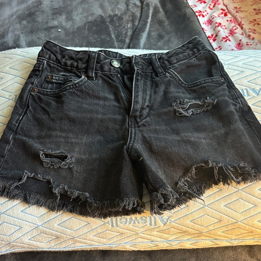 Girls Trendy Distressed Black Denim Shorts